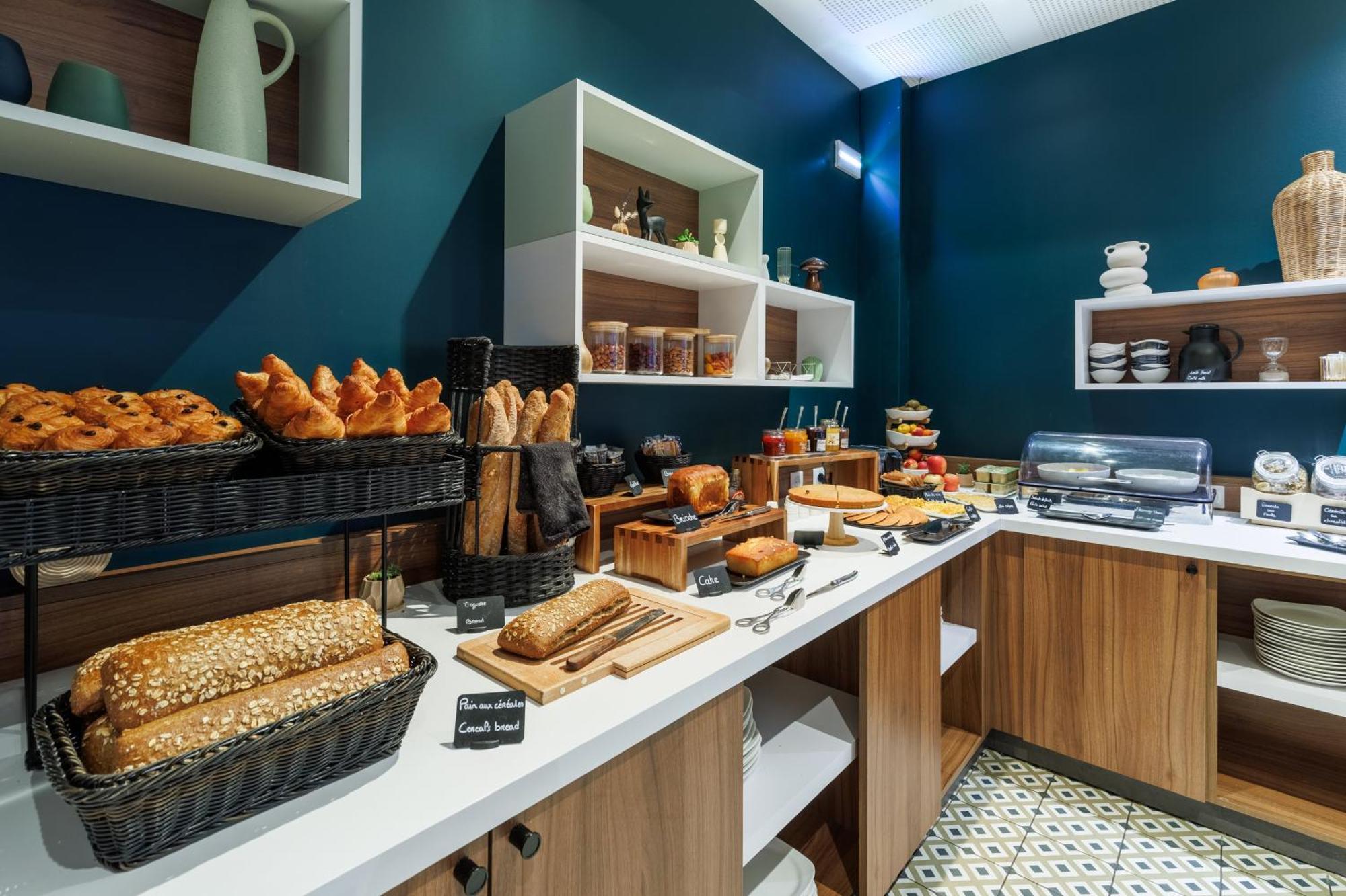 The Originals Boutique, Hotel Le Pariou, איסוואר מראה חיצוני תמונה